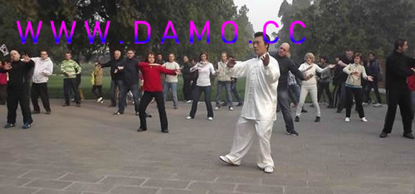 �׽